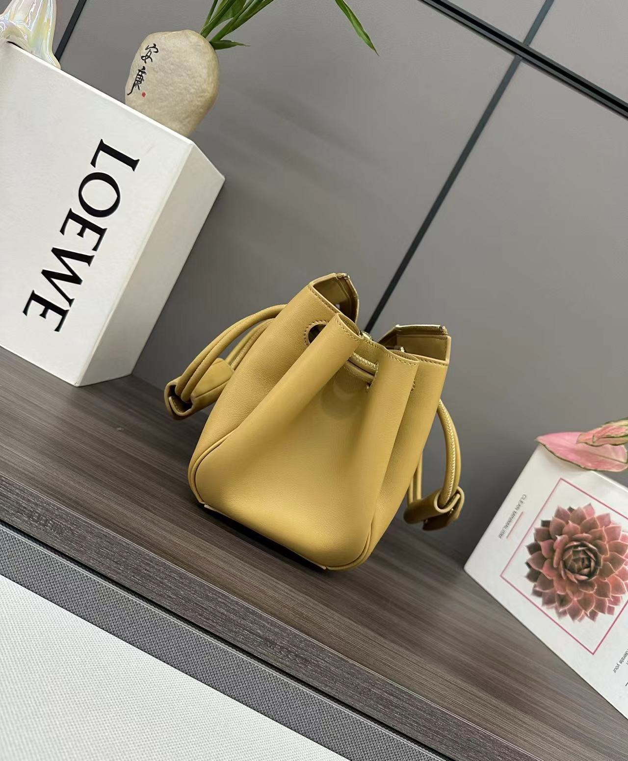 Loewe ロエベ バッグ