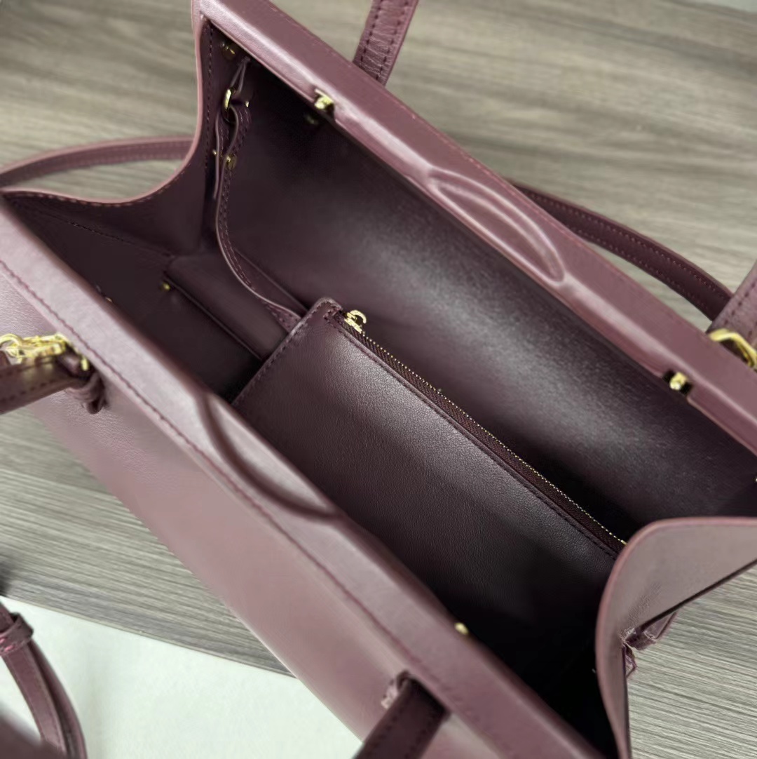 Loewe ロエベ バッグ