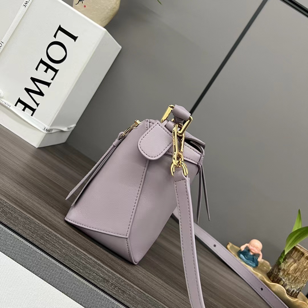 Loewe ロエベ バッグ