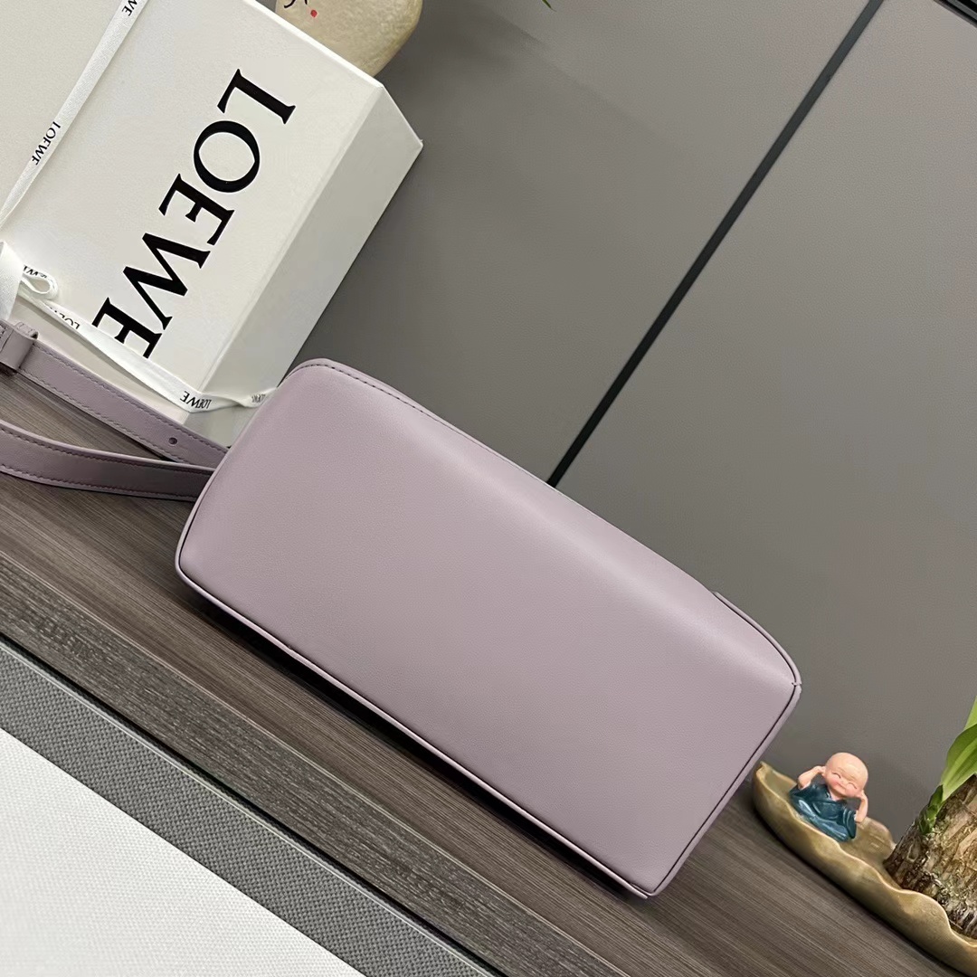 Loewe ロエベ バッグ