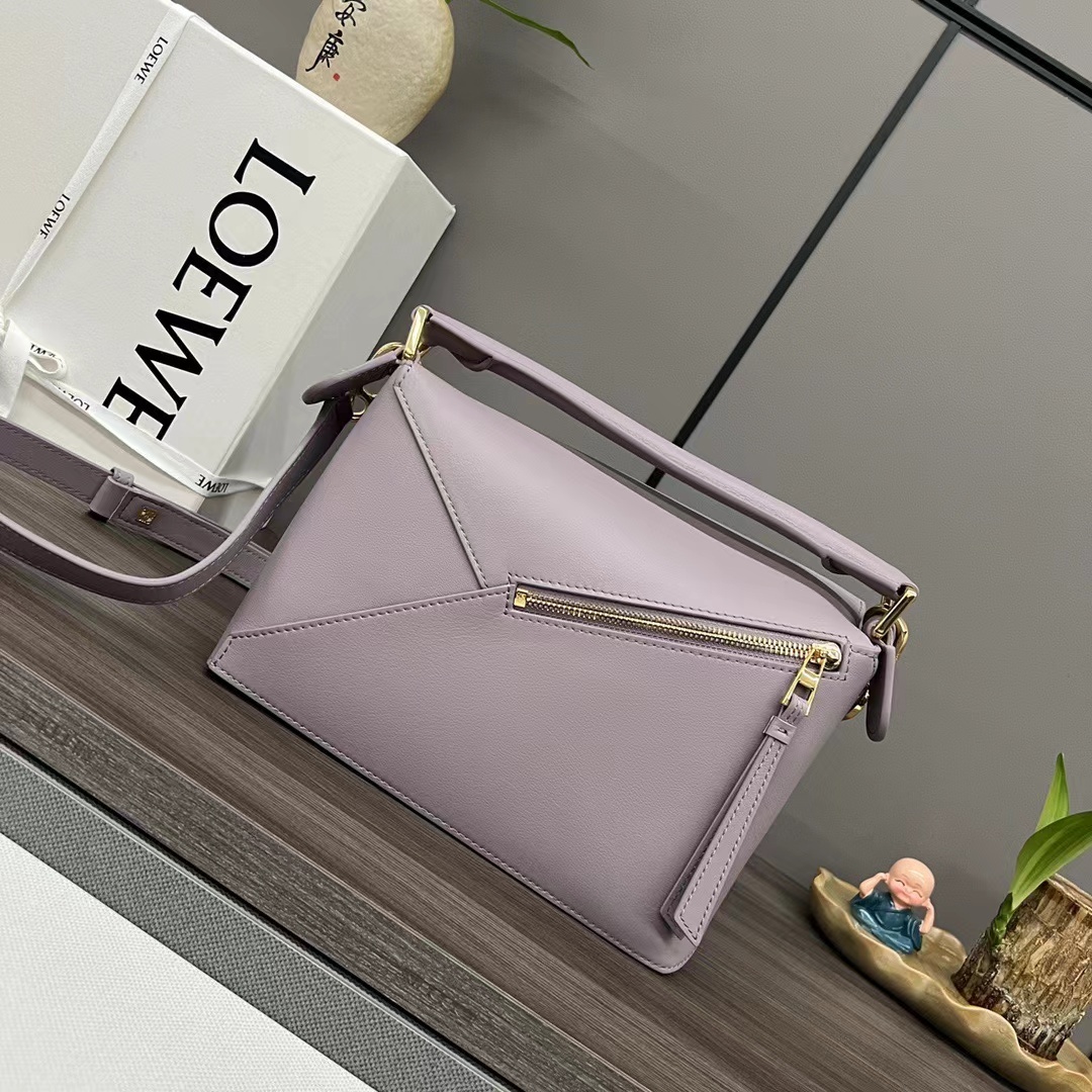 Loewe ロエベ バッグ
