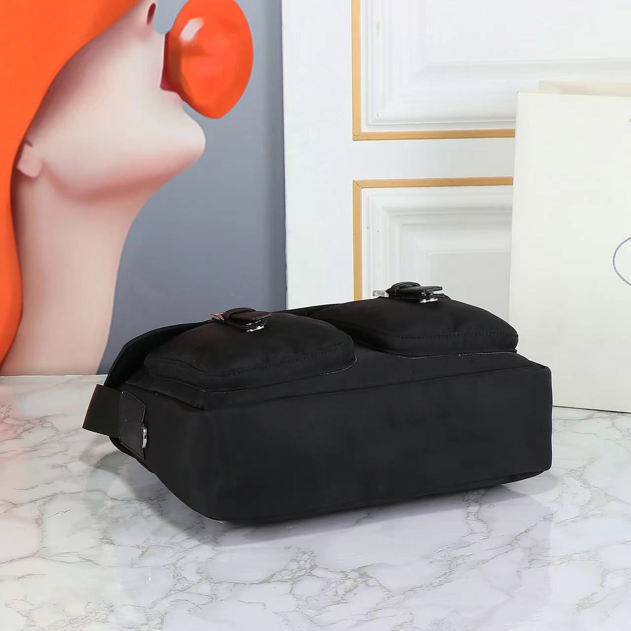 Prada プラダ バッグ