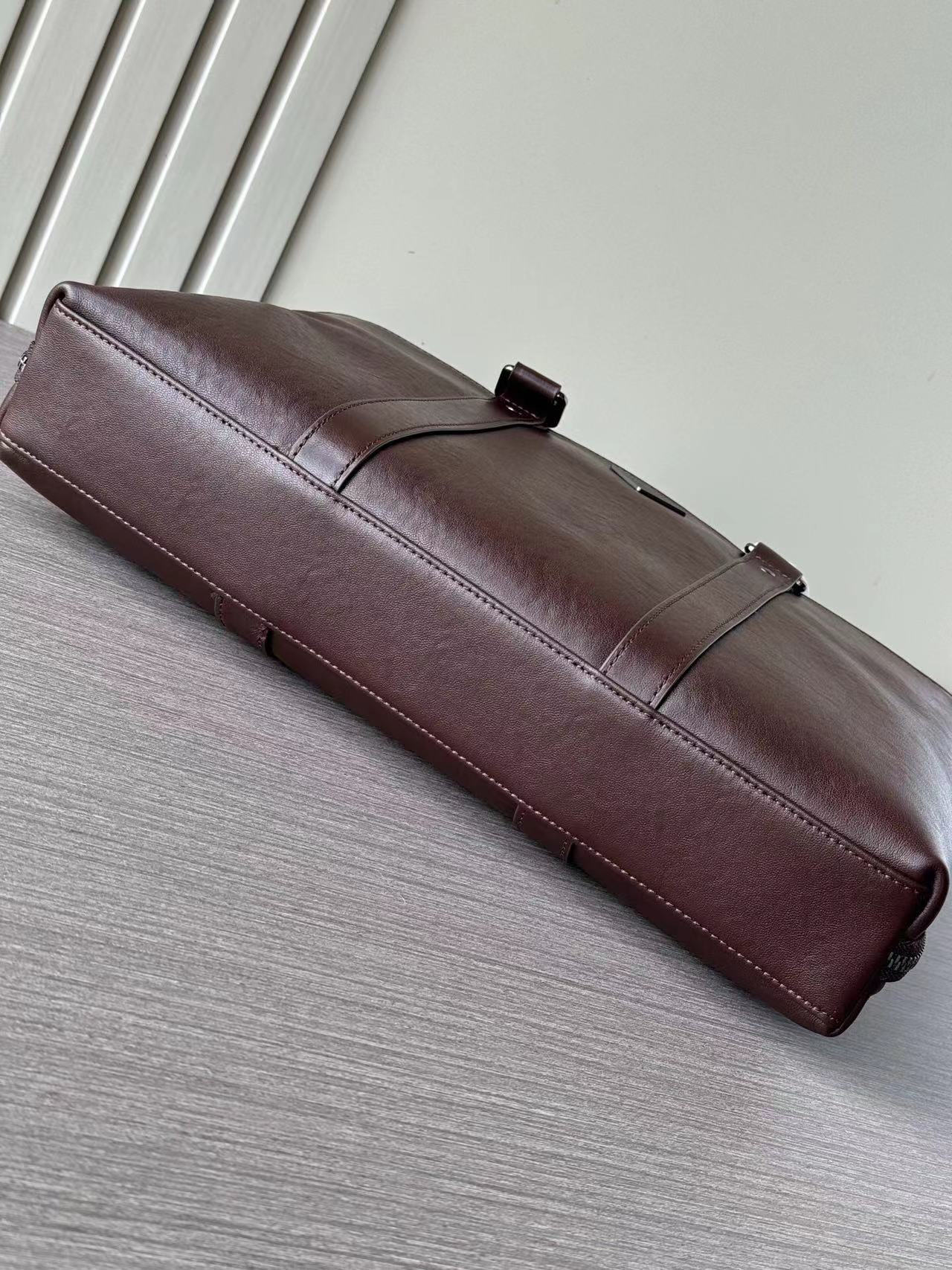 Prada プラダ バッグ