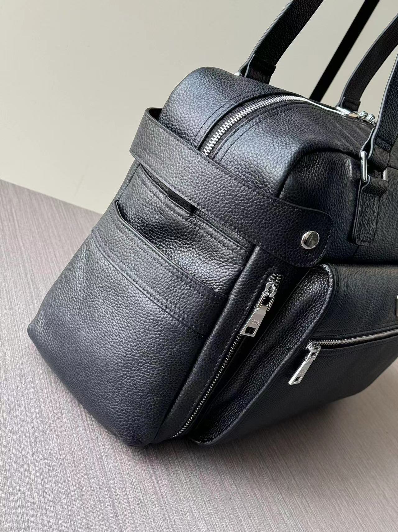 Prada プラダ バッグ