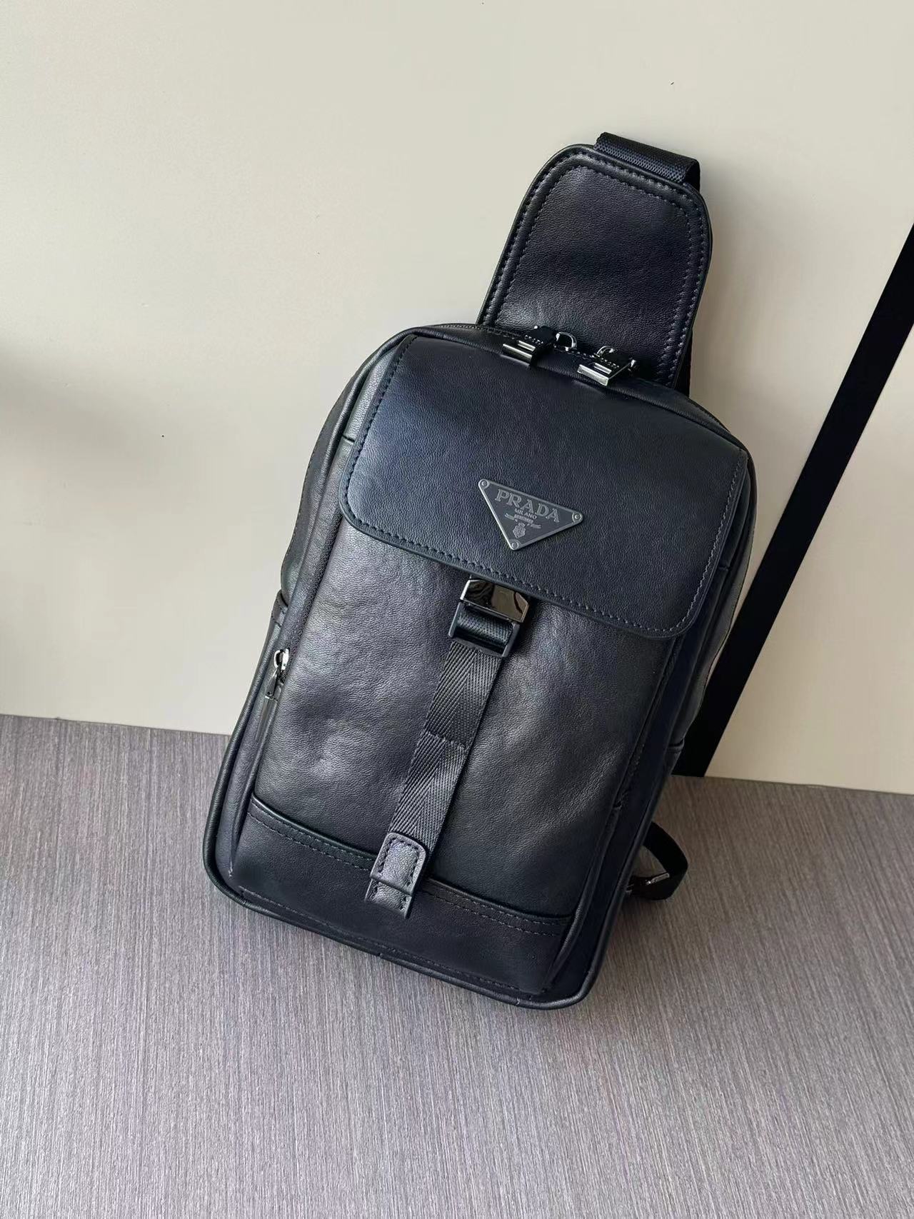 Prada プラダ バッグ