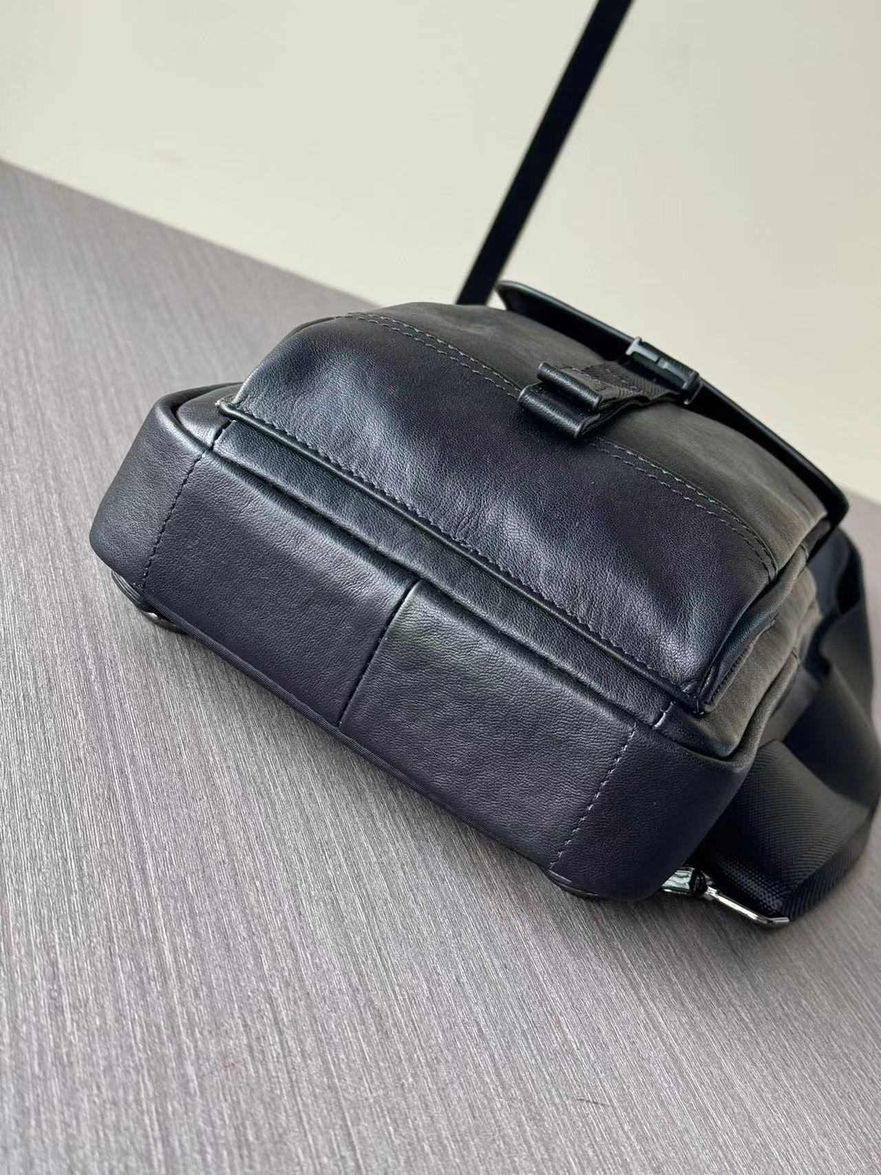 Prada プラダ バッグ