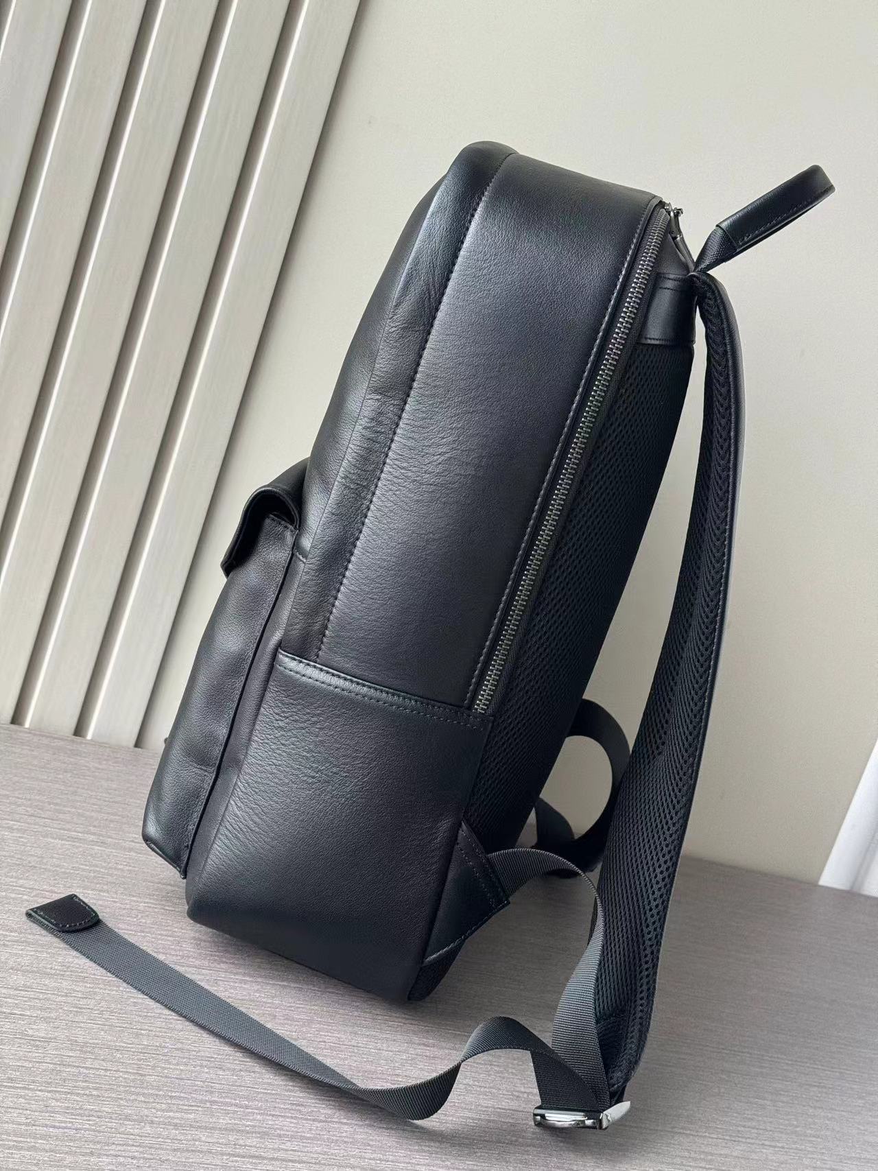 Prada プラダ バッグ