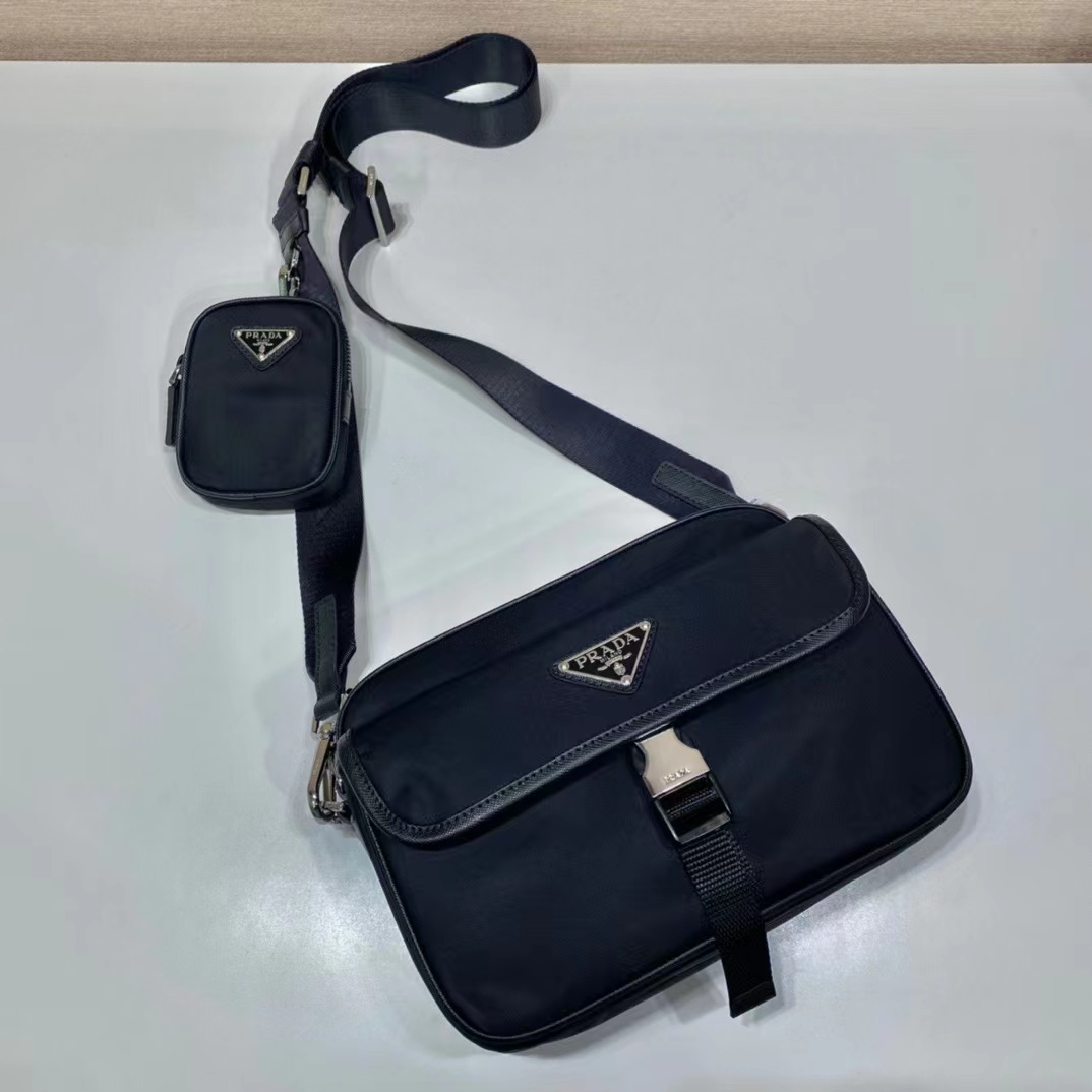 Prada プラダ バッグ