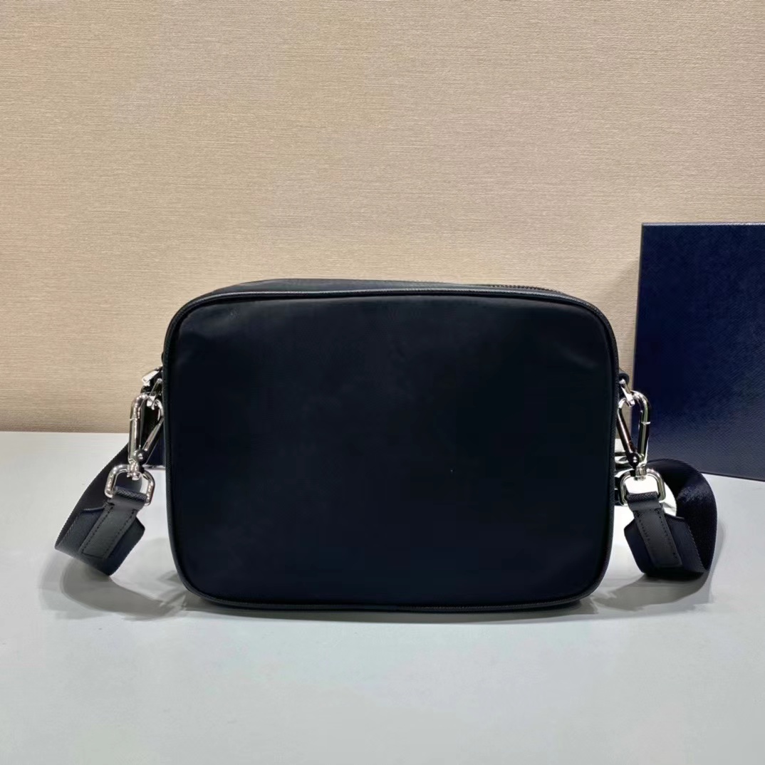 Prada プラダ バッグ