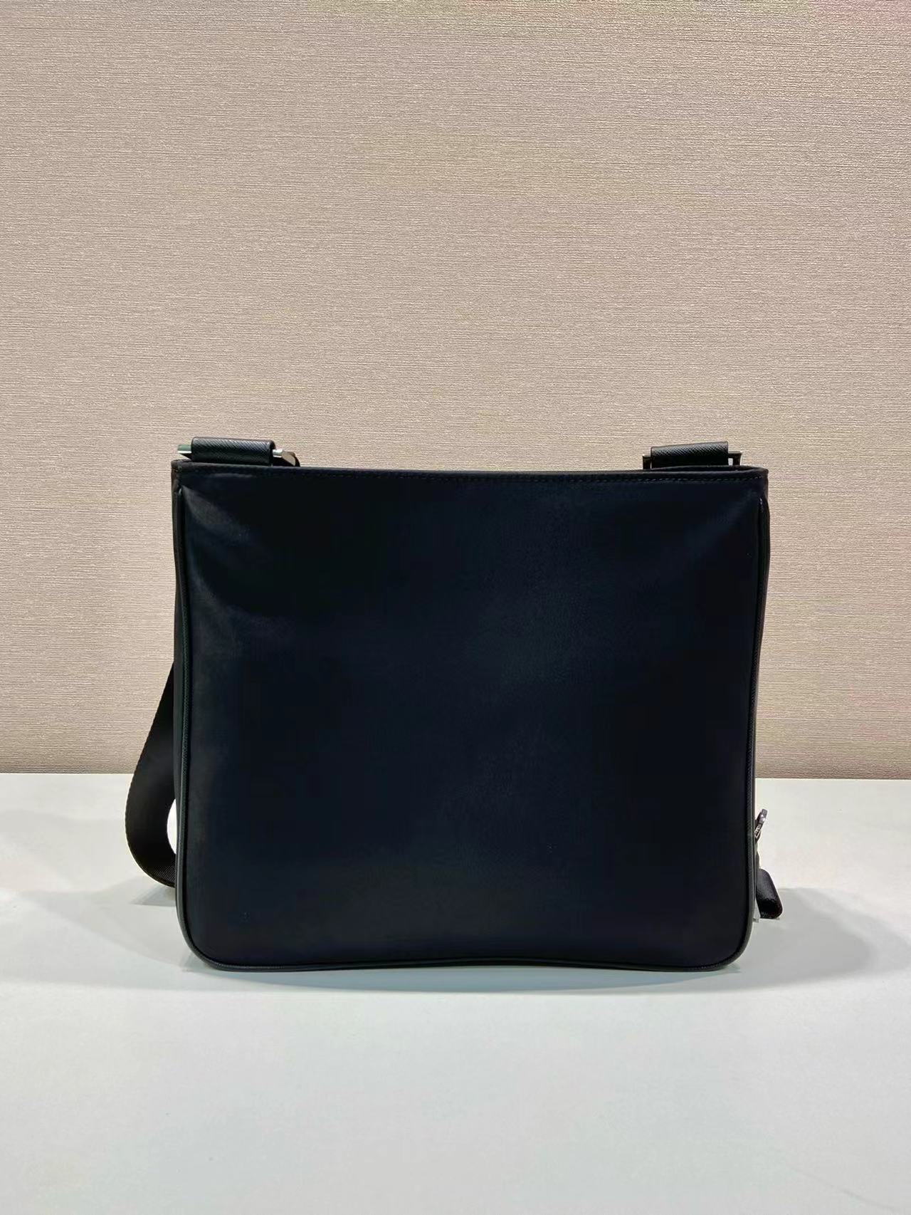 Prada プラダ バッグ