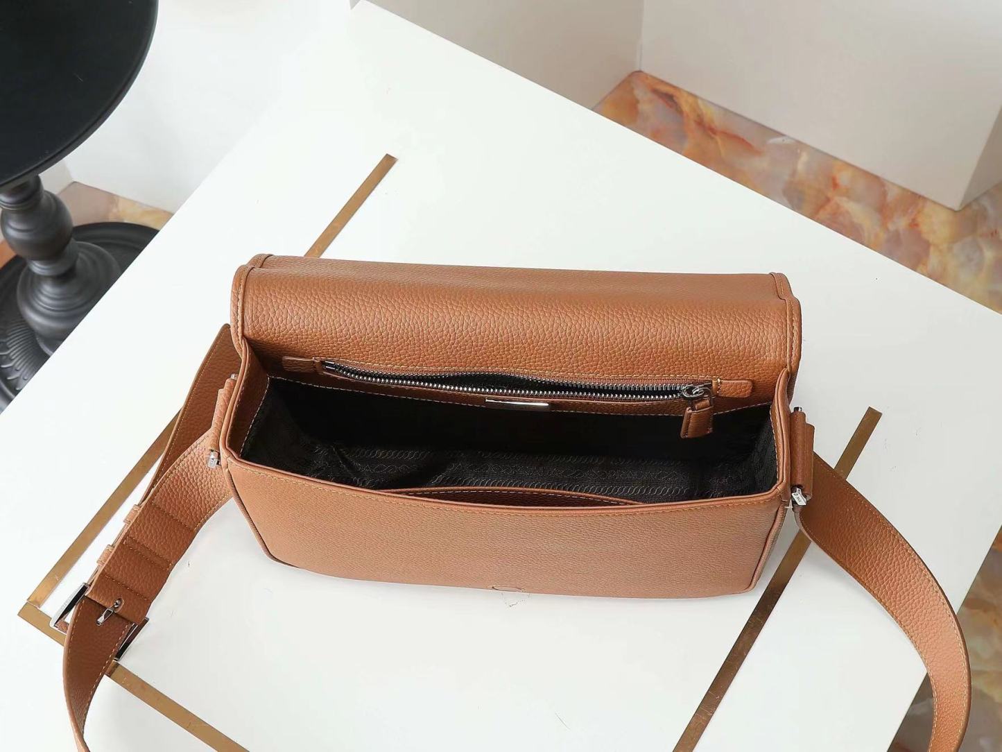 Prada プラダ バッグ