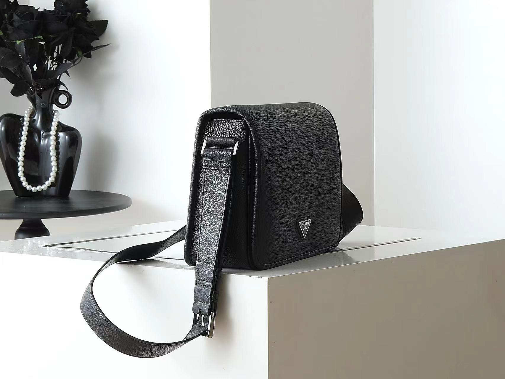 Prada プラダ バッグ
