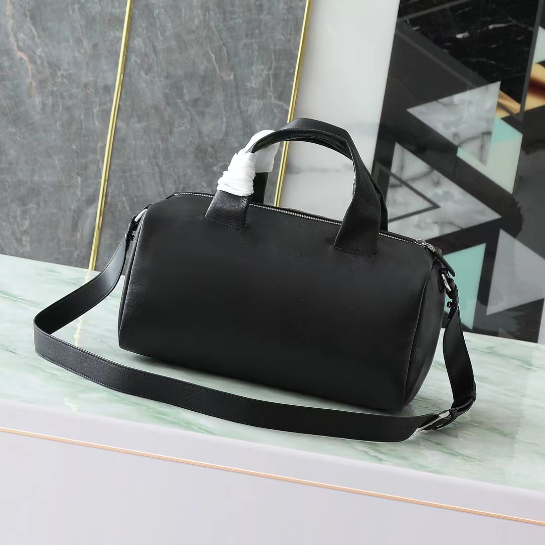 Prada プラダ バッグ