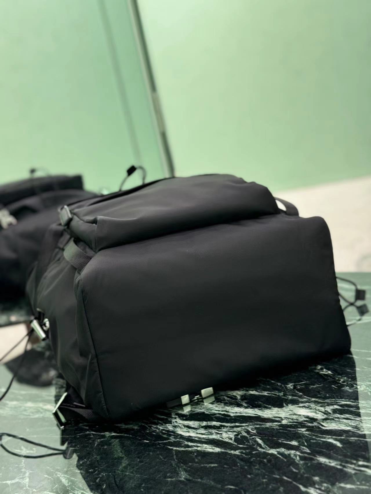 Prada プラダ バッグ