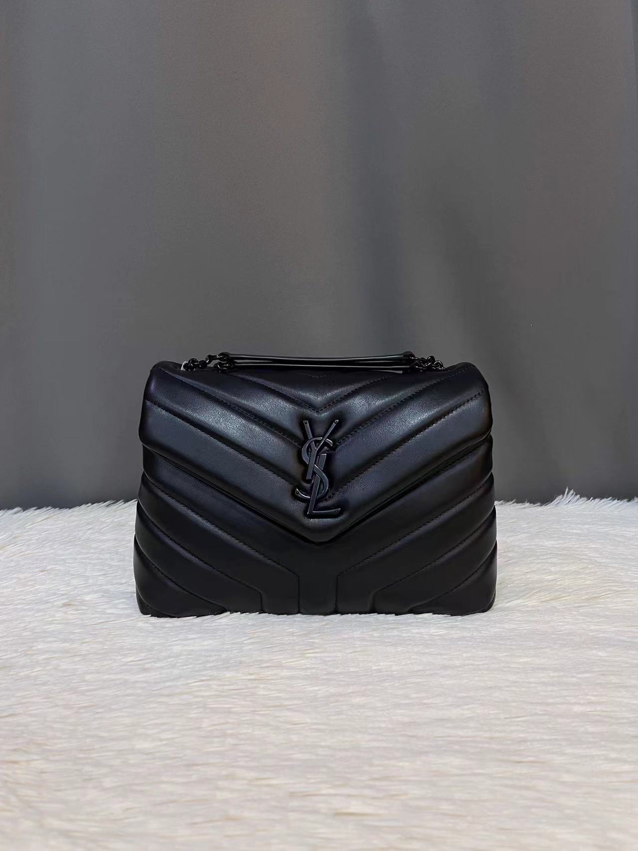 Saint Laurent サンローラン バッグ