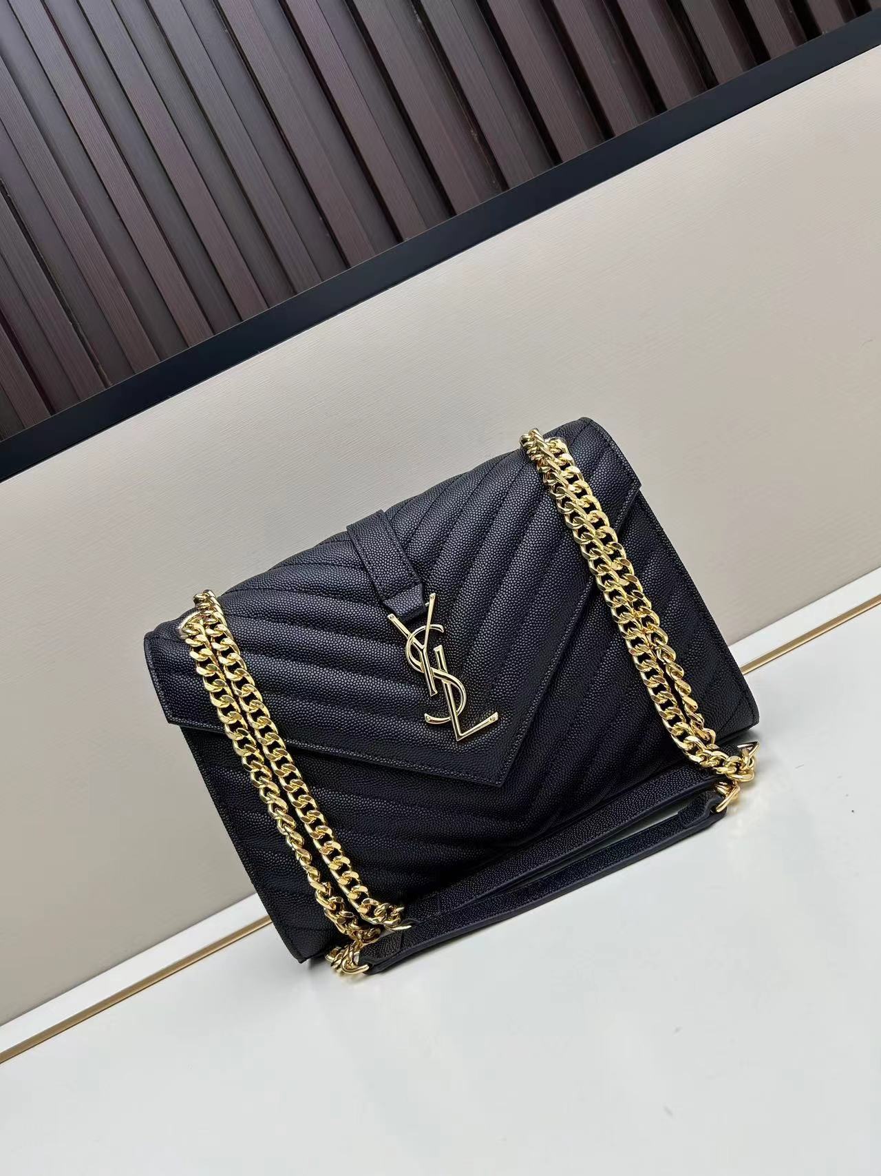 Saint Laurent サンローラン バッグ