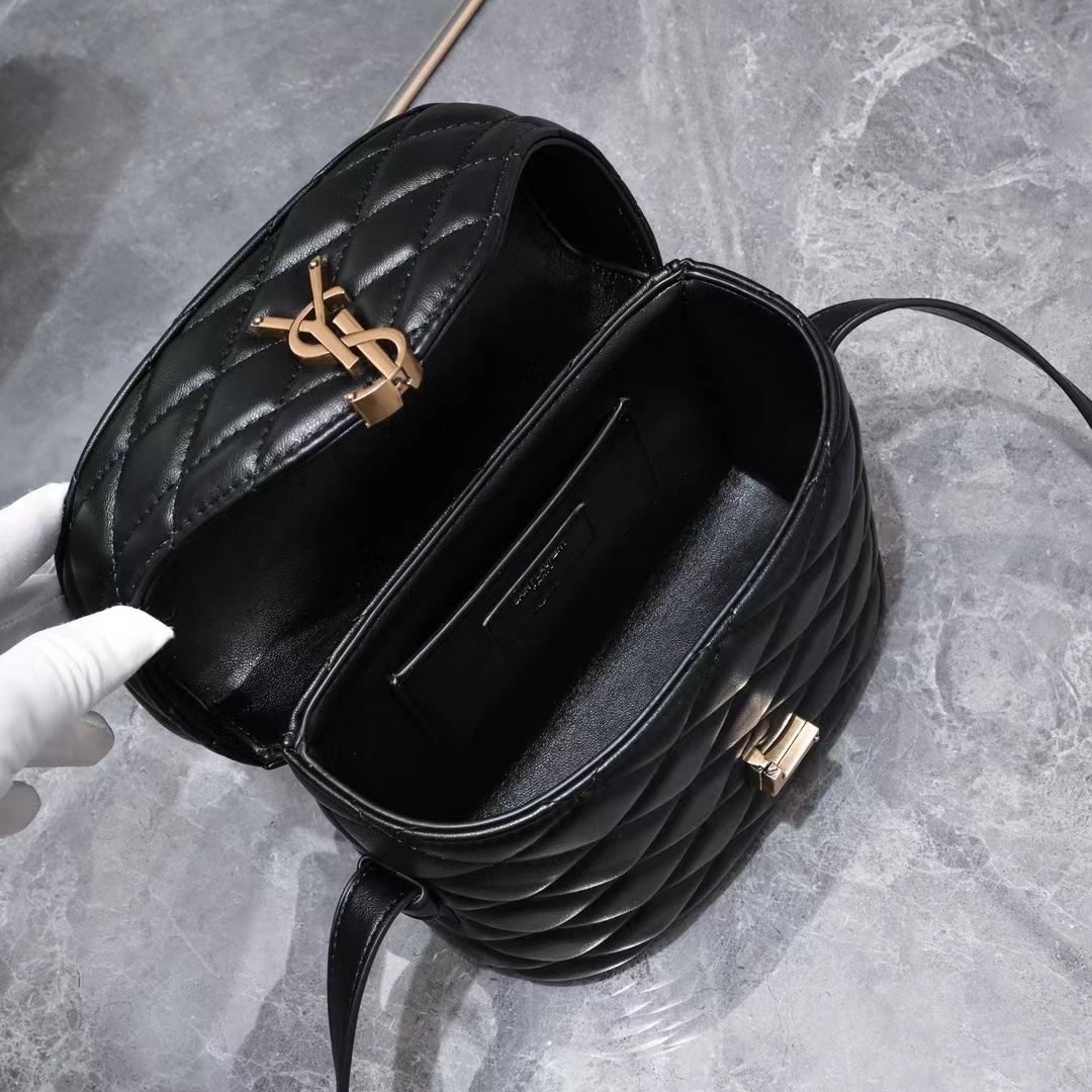 Saint Laurent サンローラン バッグ