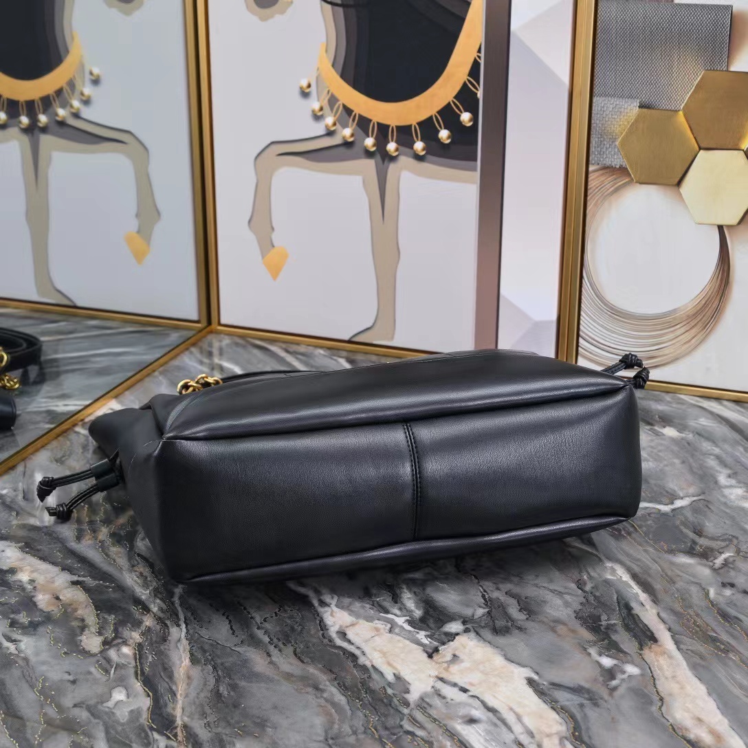 Saint Laurent サンローラン バッグ