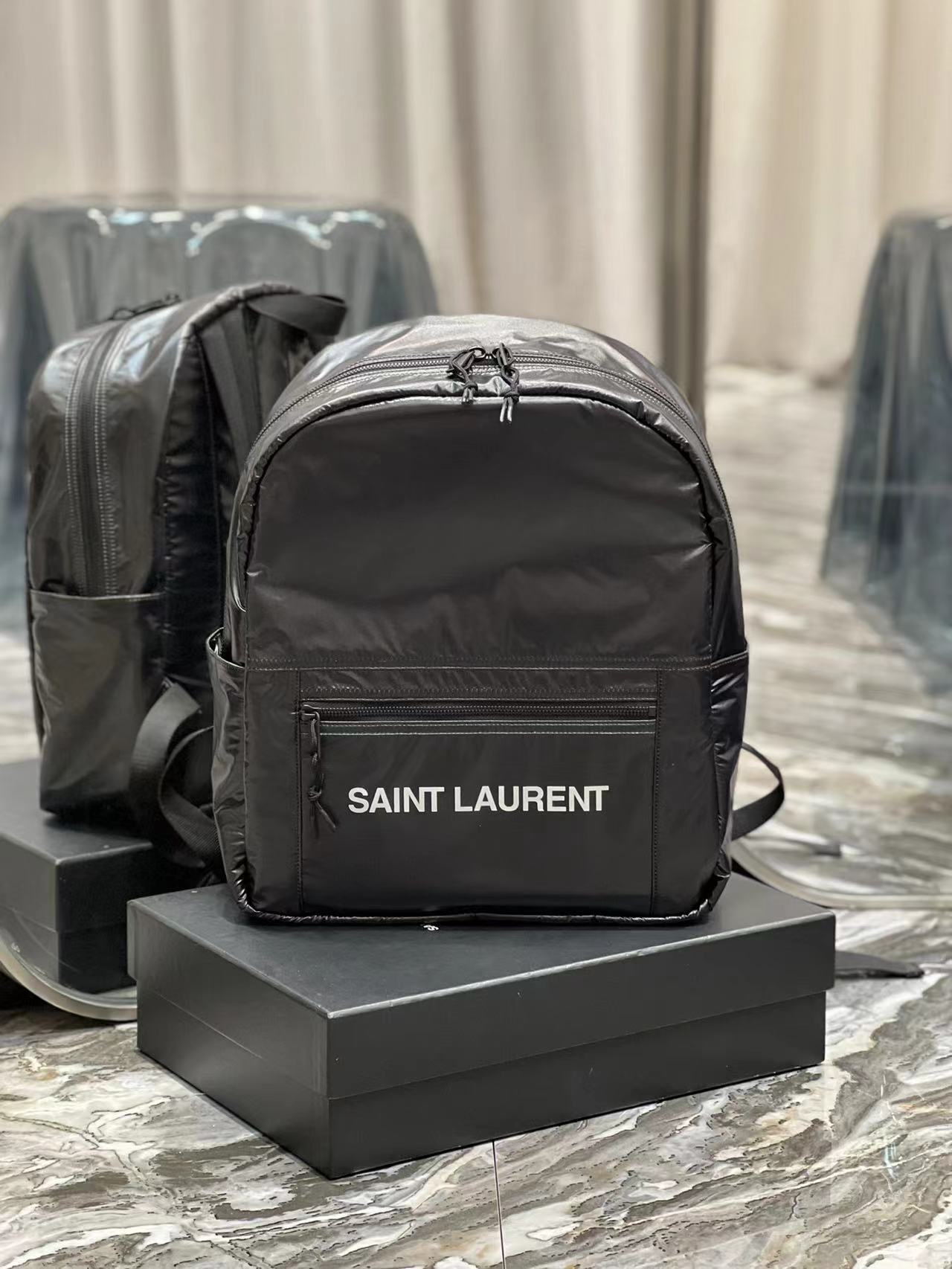 Saint Laurent サンローラン バッグ