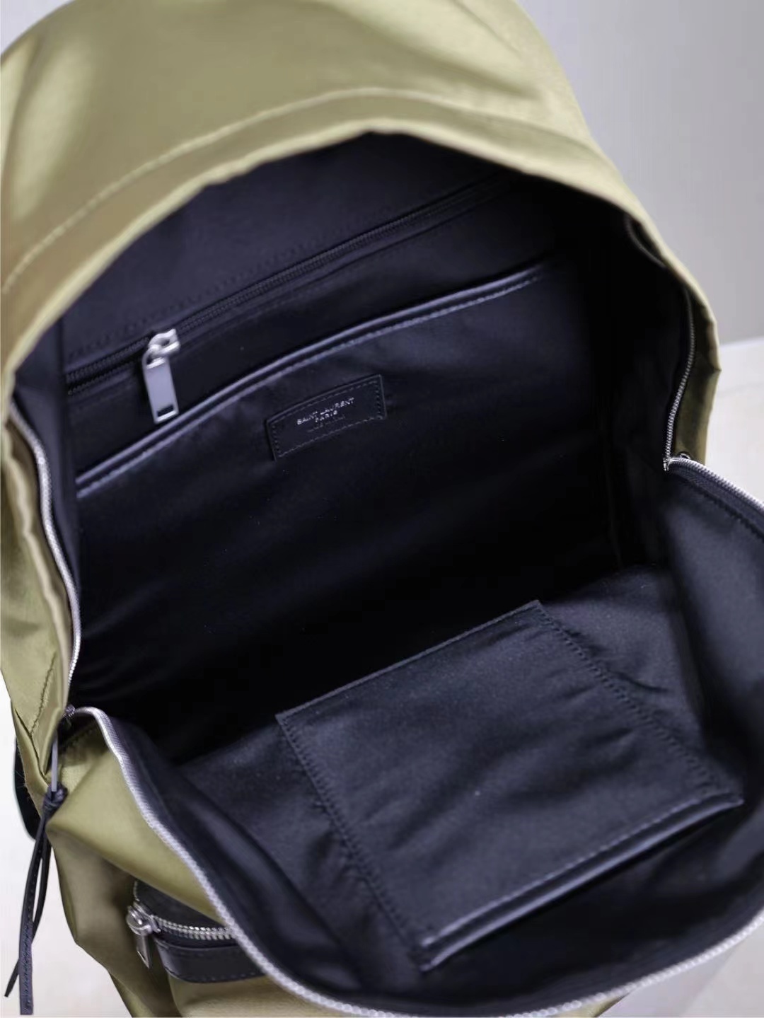 Saint Laurent サンローラン バッグ