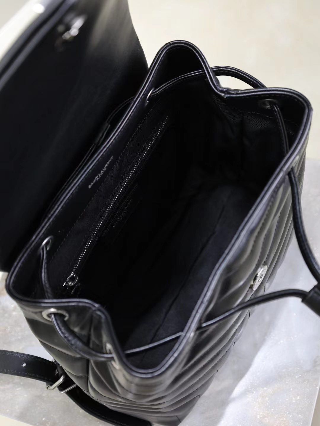 Saint Laurent サンローラン バッグ