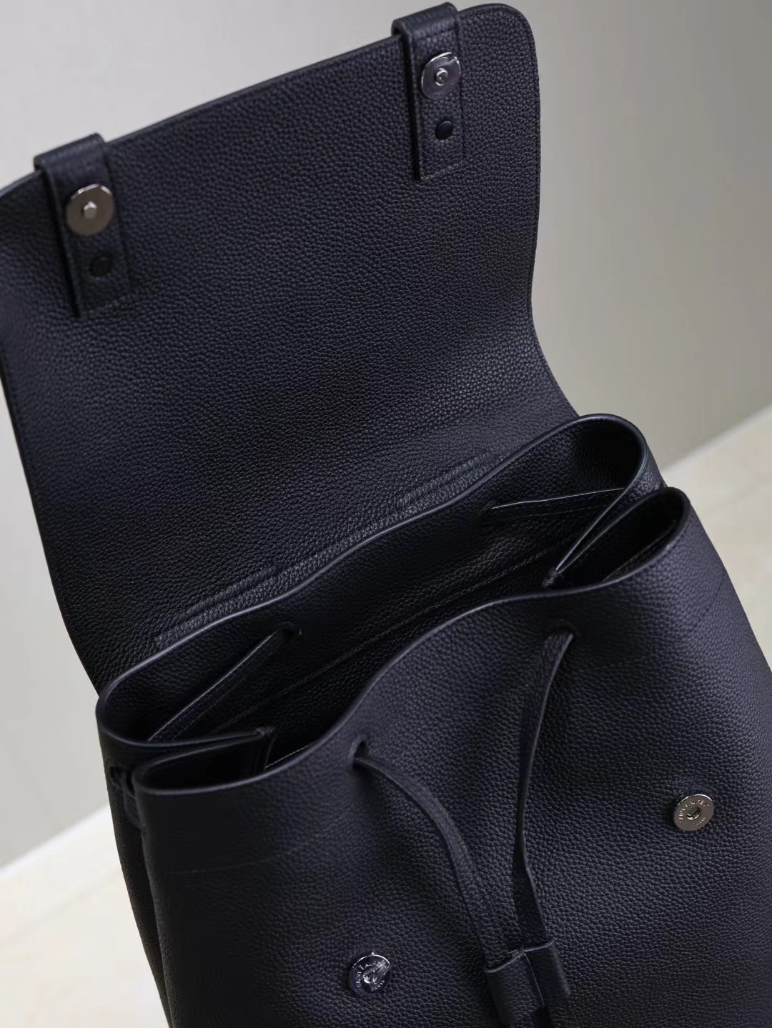 Saint Laurent サンローラン バッグ