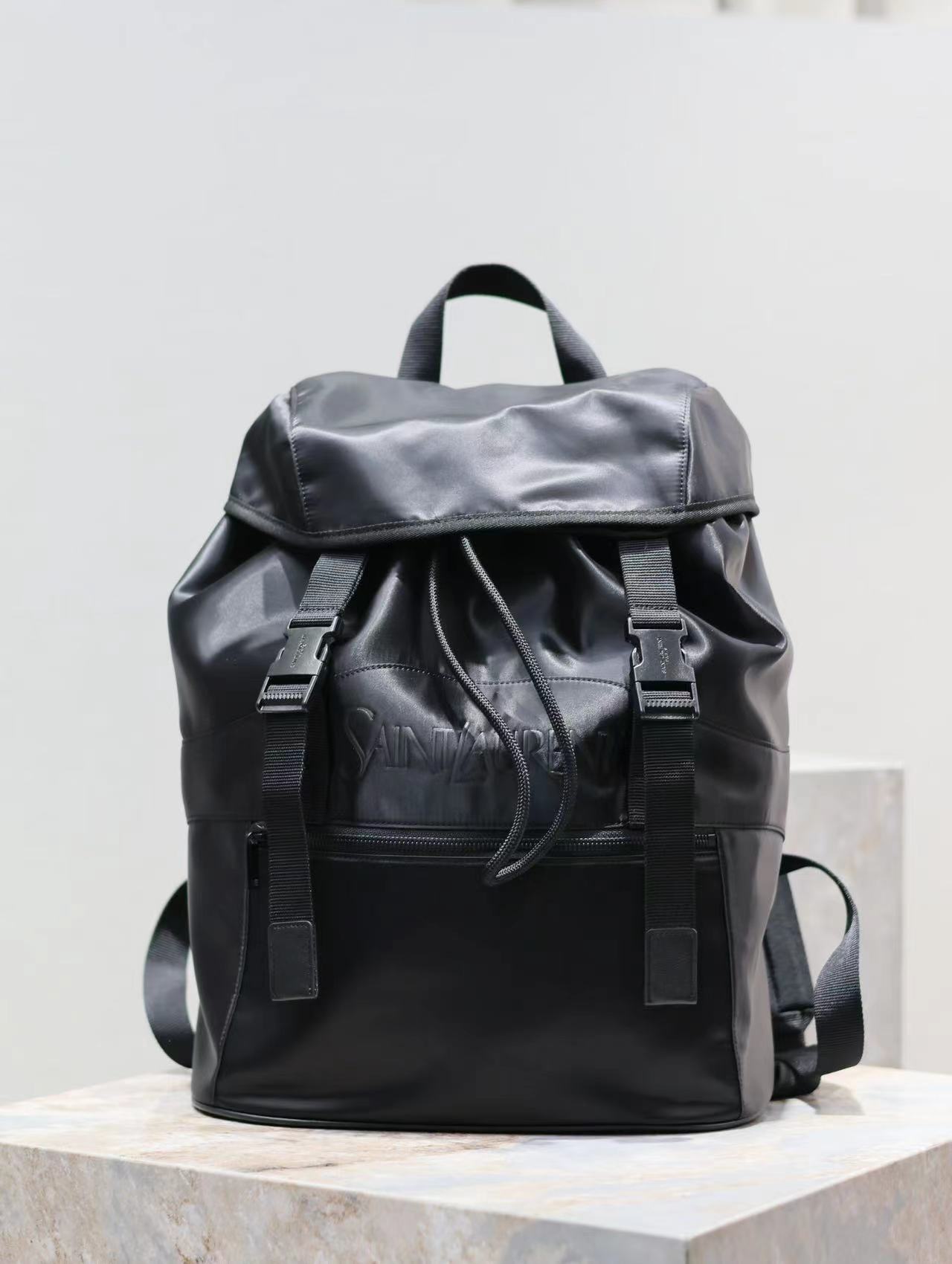 Saint Laurent サンローラン バッグ