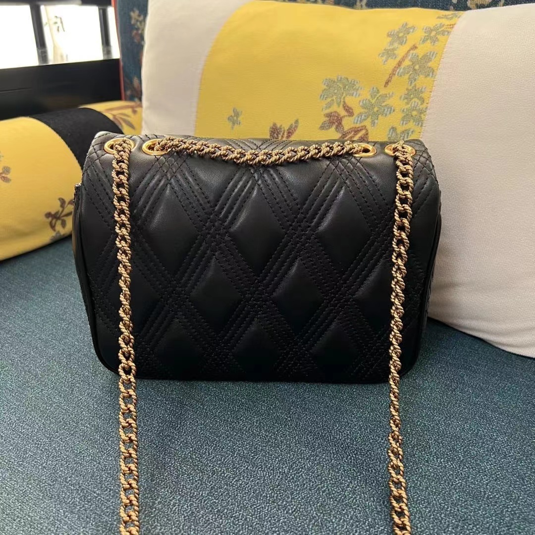 Valentino ヴァレンティノ  バッグ