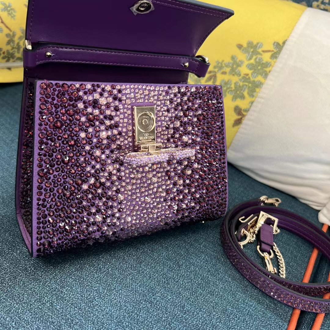 Valentino ヴァレンティノ  バッグ