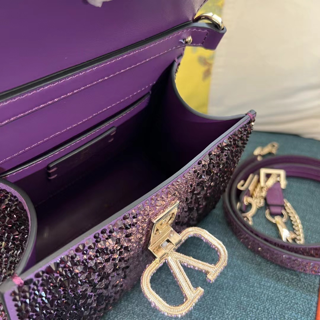 Valentino ヴァレンティノ  バッグ