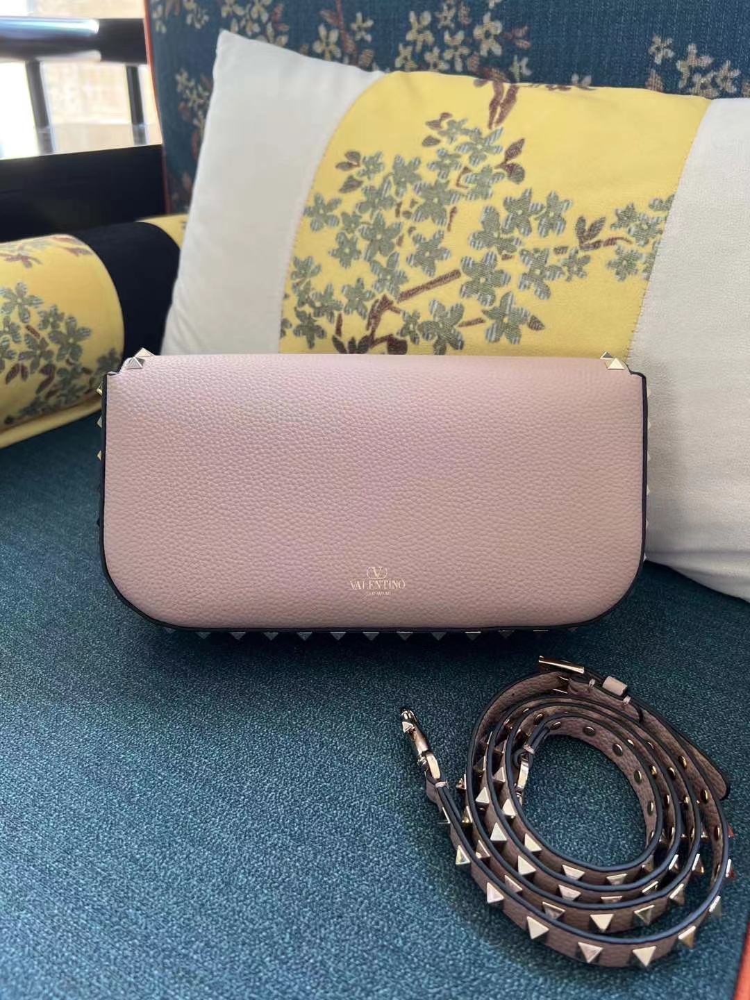 Valentino ヴァレンティノ  バッグ