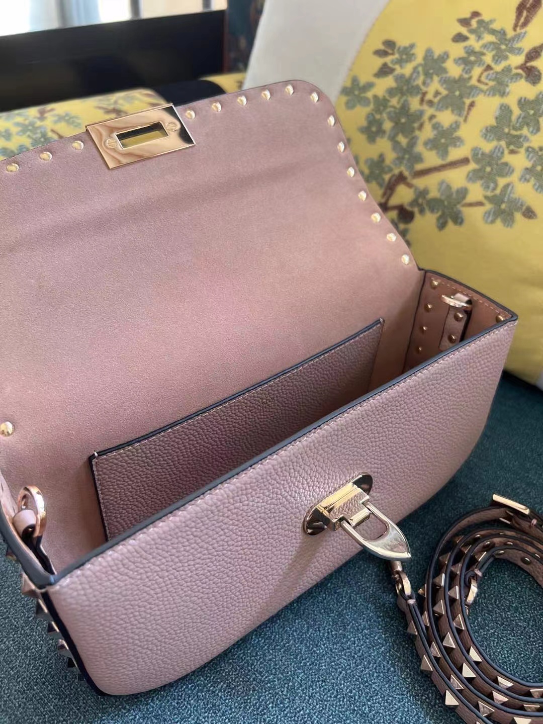 Valentino ヴァレンティノ  バッグ