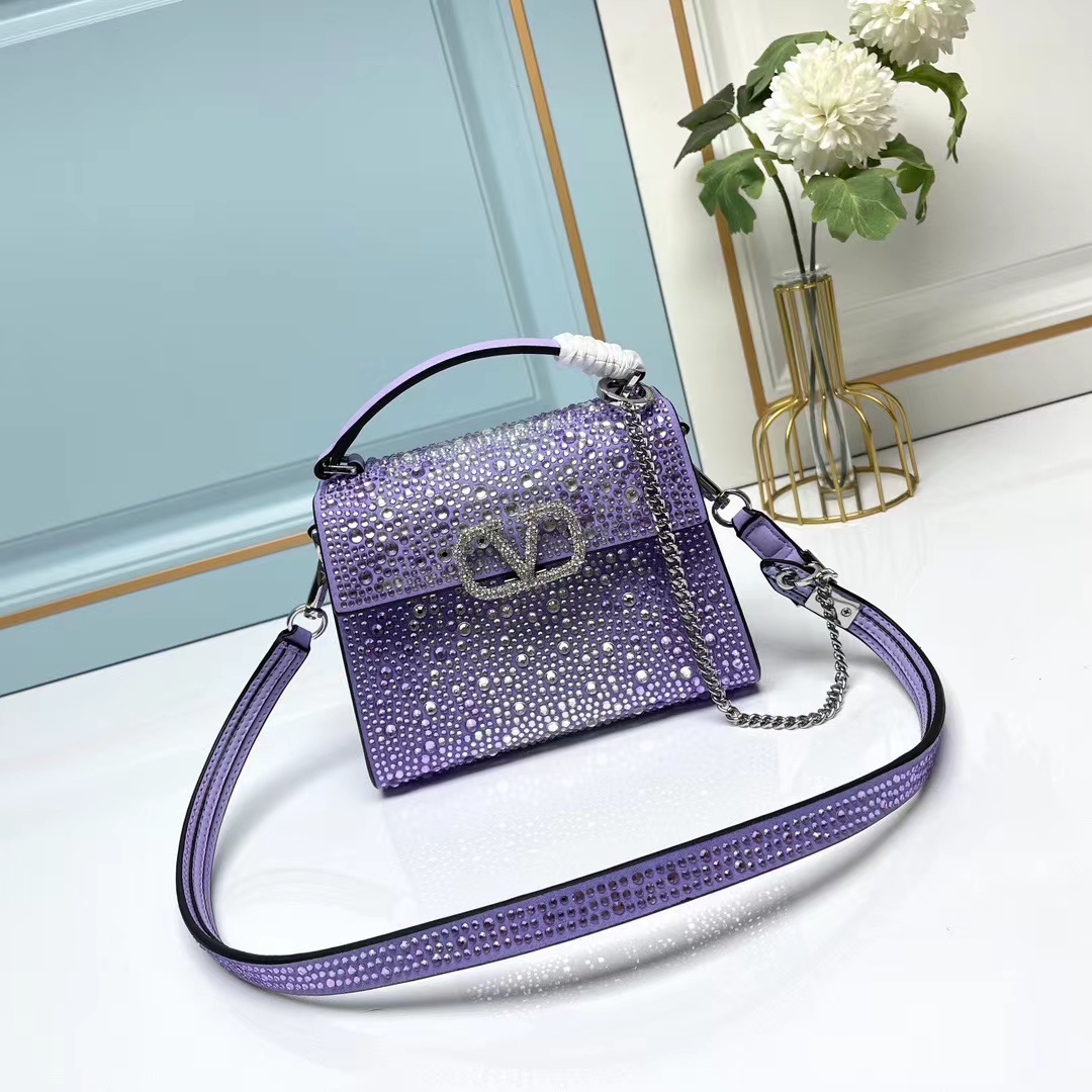 Valentino ヴァレンティノ  バッグ