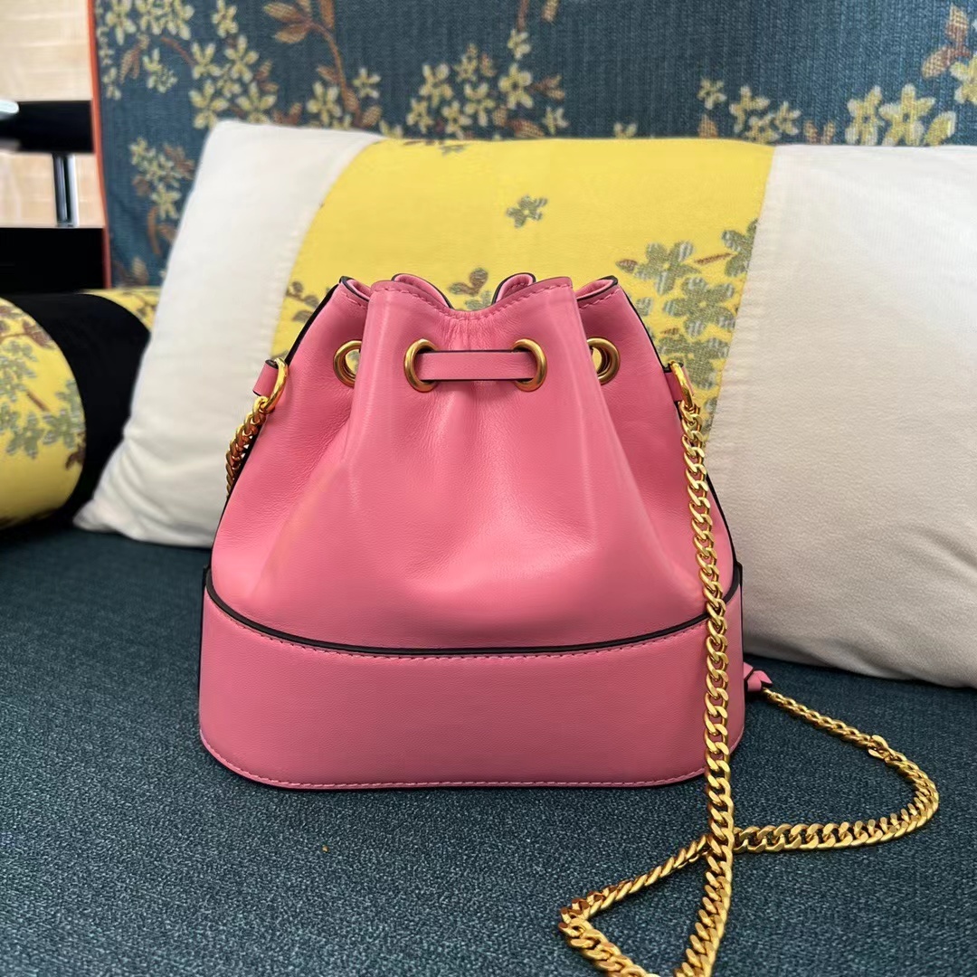 Valentino ヴァレンティノ  バッグ