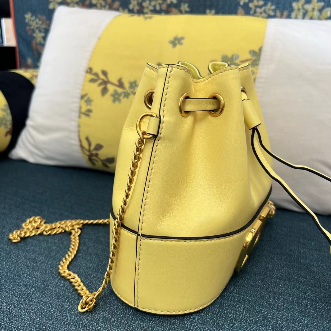 Valentino ヴァレンティノ  バッグ