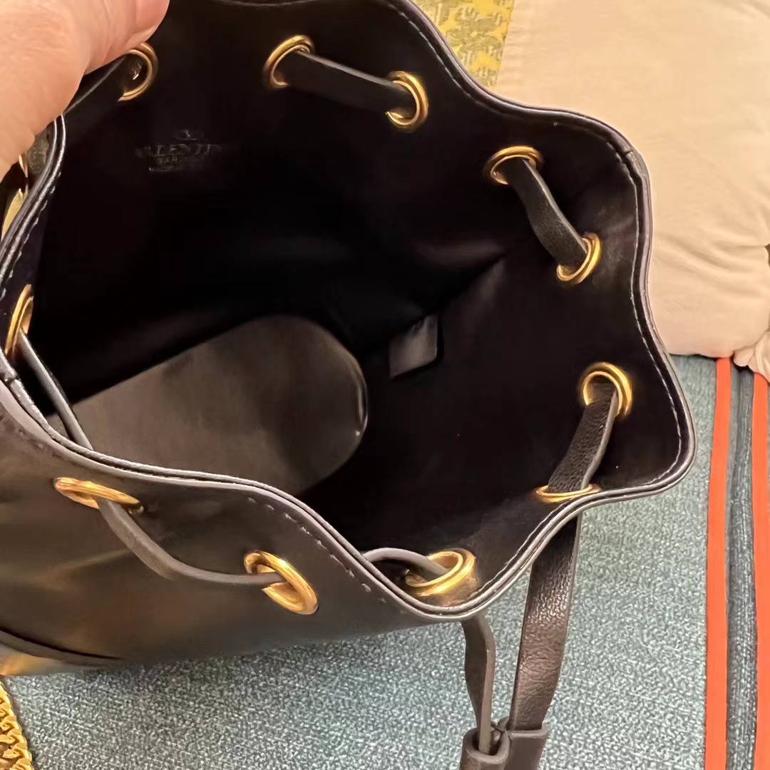 Valentino ヴァレンティノ  バッグ