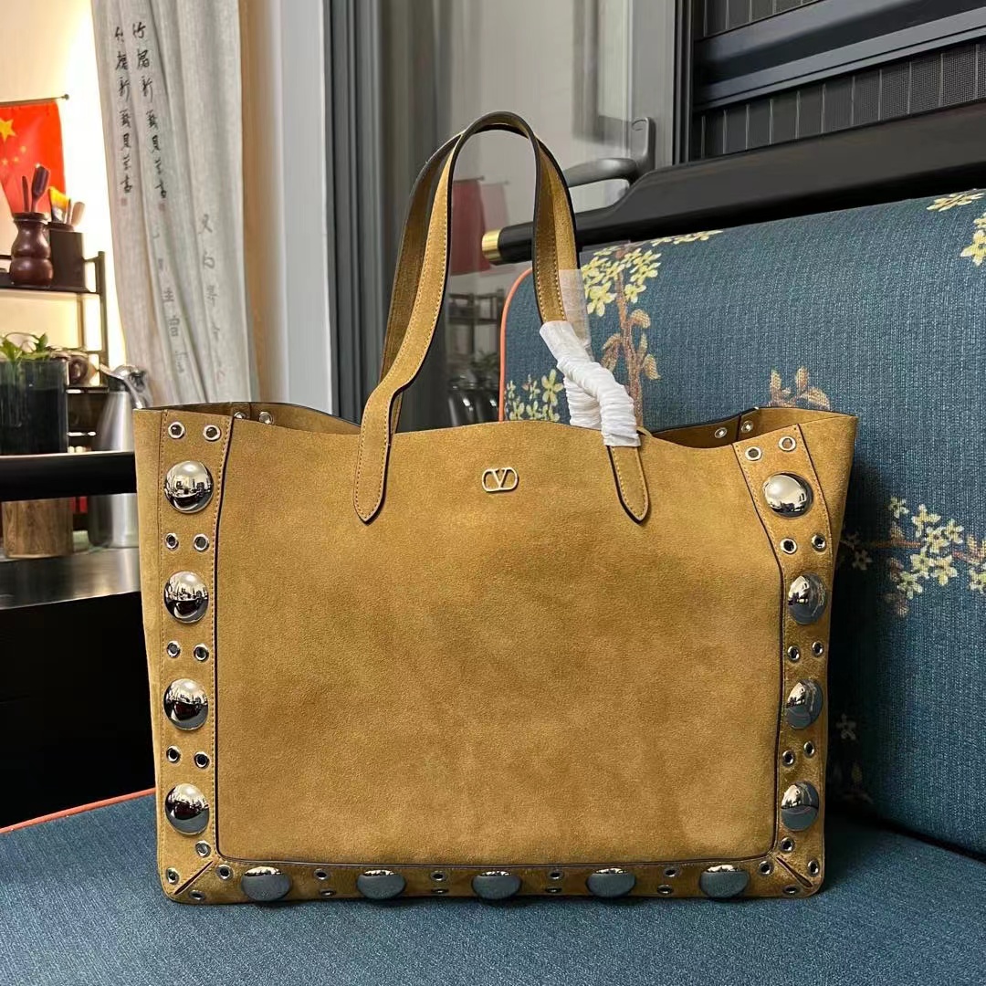 Valentino ヴァレンティノ  バッグ