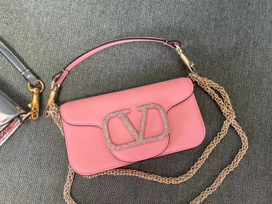 Valentino ヴァレンティノ  バッグ