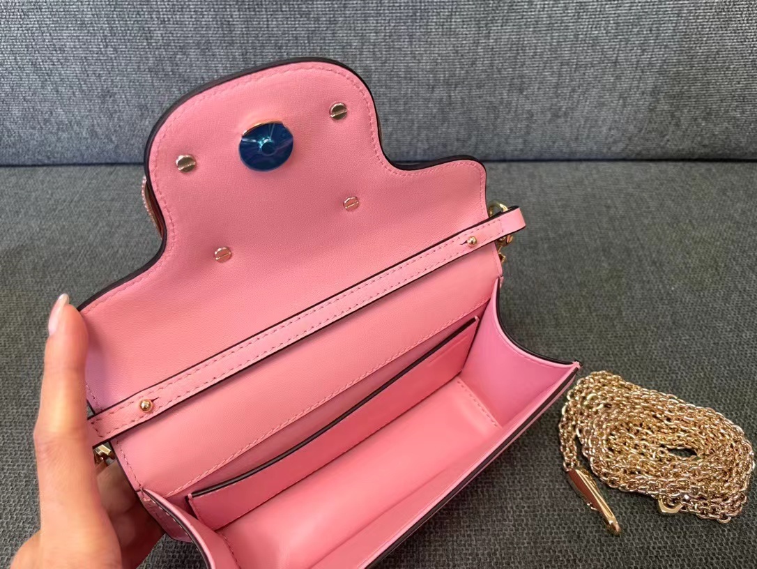 Valentino ヴァレンティノ  バッグ