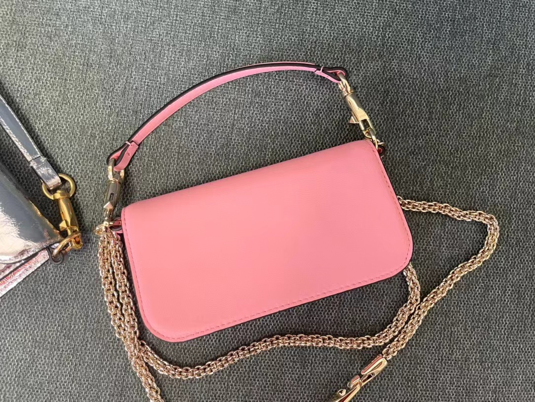 Valentino ヴァレンティノ  バッグ