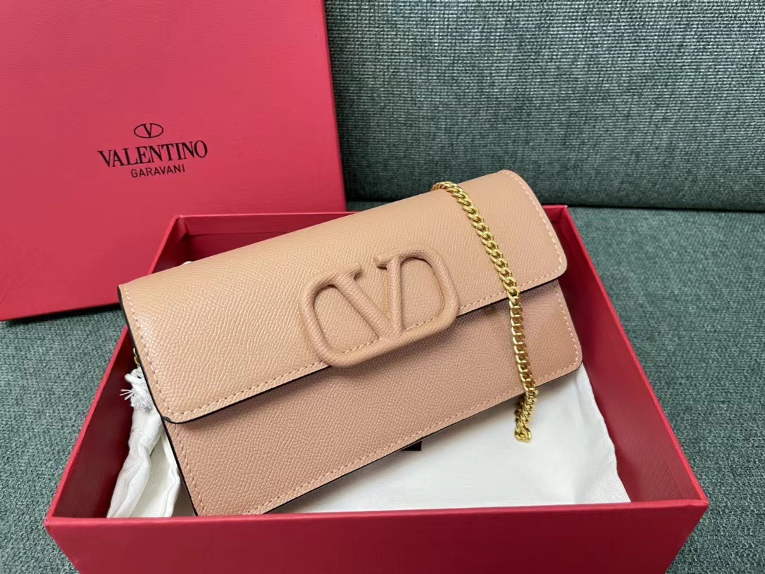 Valentino ヴァレンティノ  バッグ
