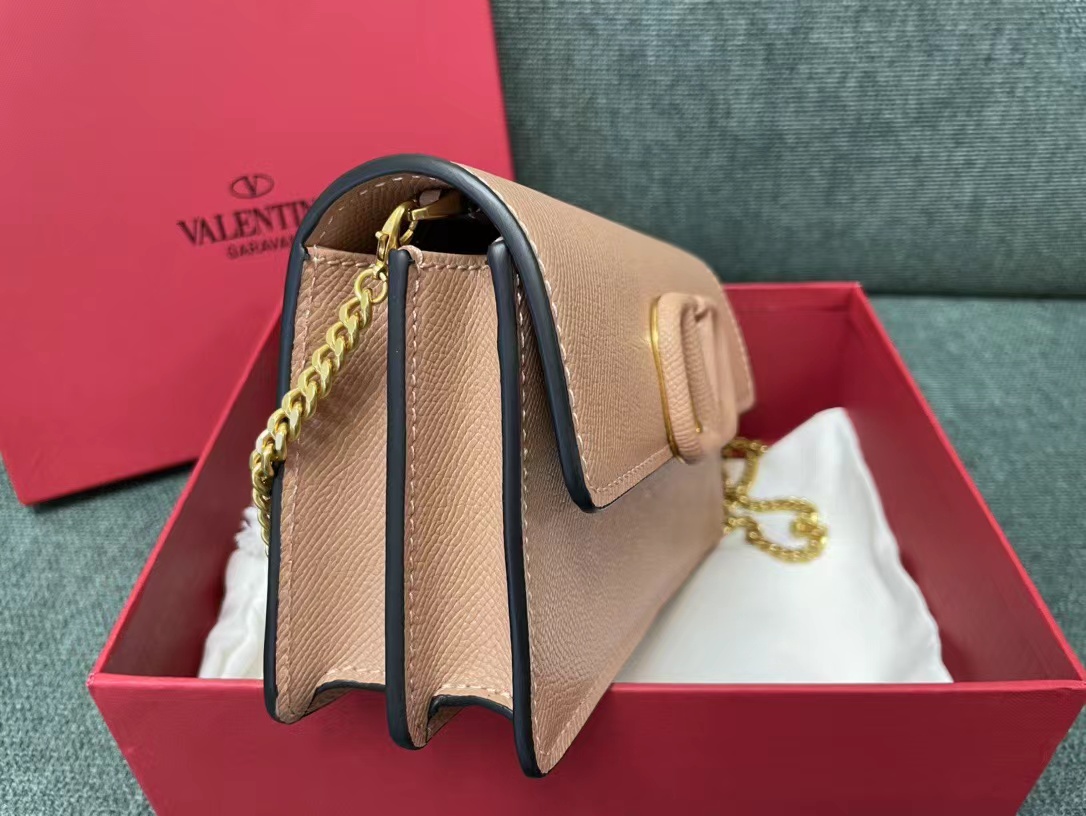 Valentino ヴァレンティノ  バッグ