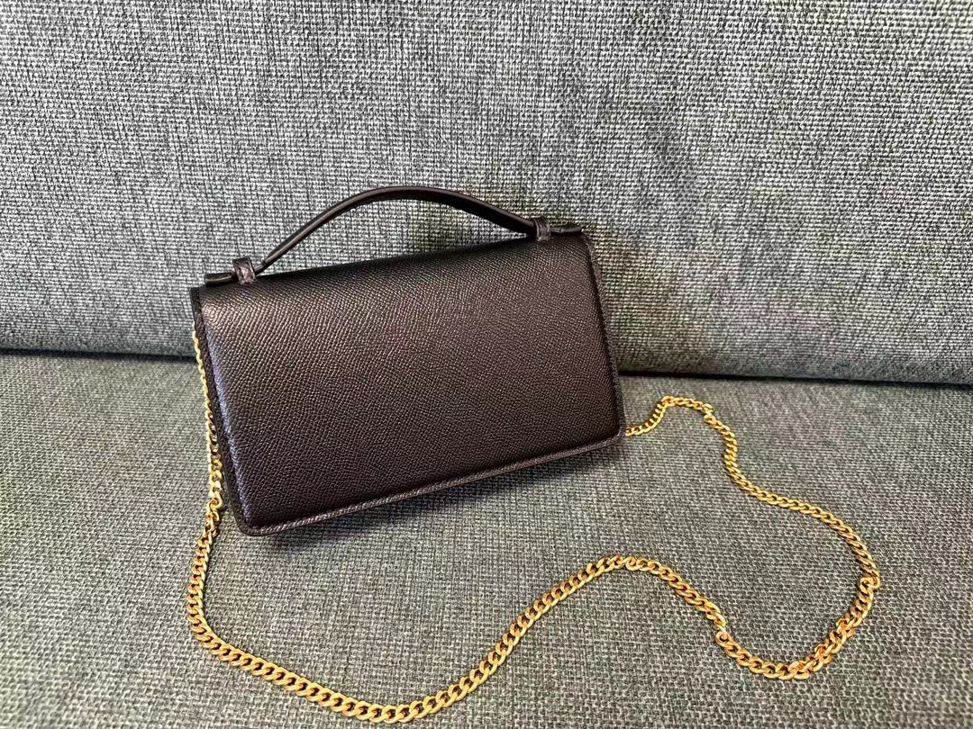Valentino ヴァレンティノ  バッグ