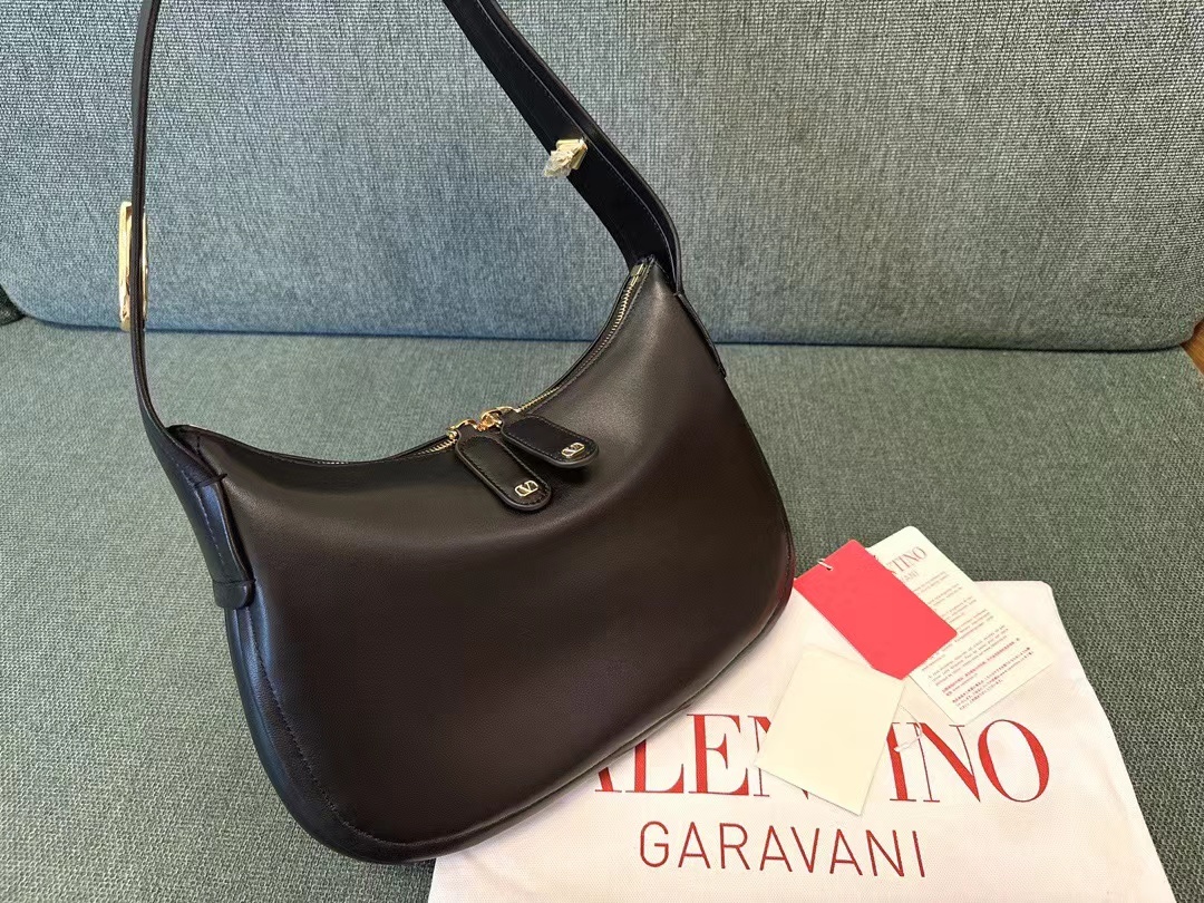 Valentino ヴァレンティノ  バッグ