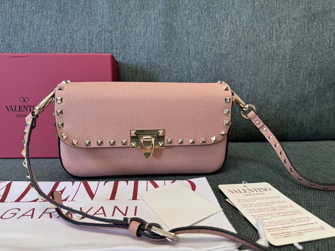 Valentino ヴァレンティノ  バッグ