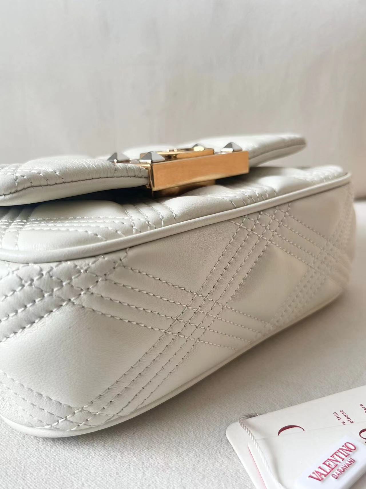 Valentino ヴァレンティノ  バッグ