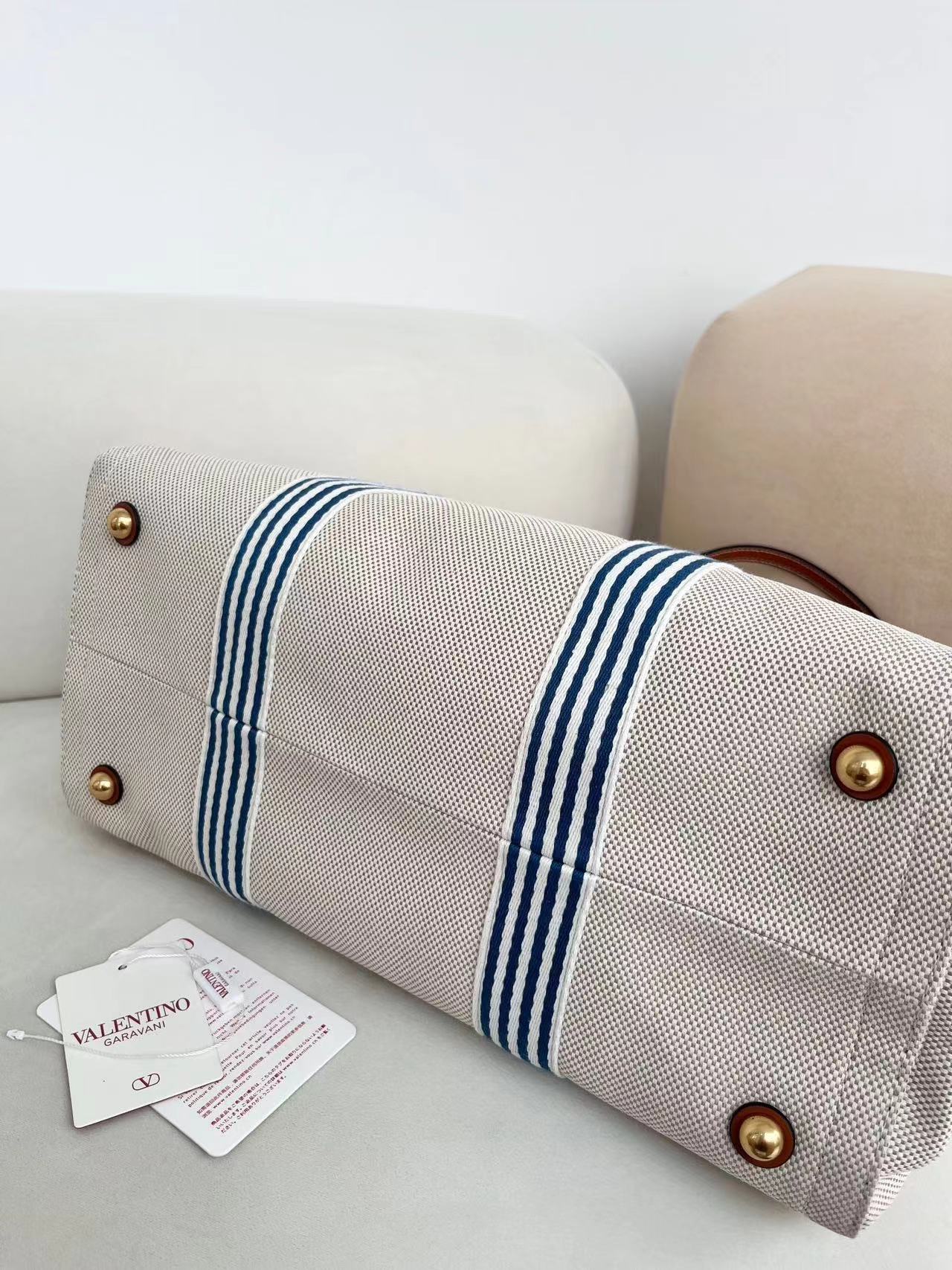 Valentino ヴァレンティノ  バッグ