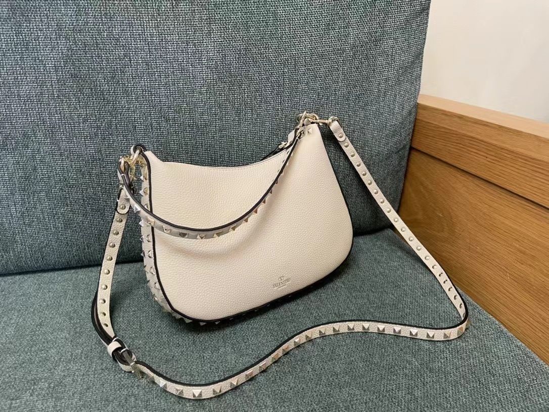 Valentino ヴァレンティノ  バッグ