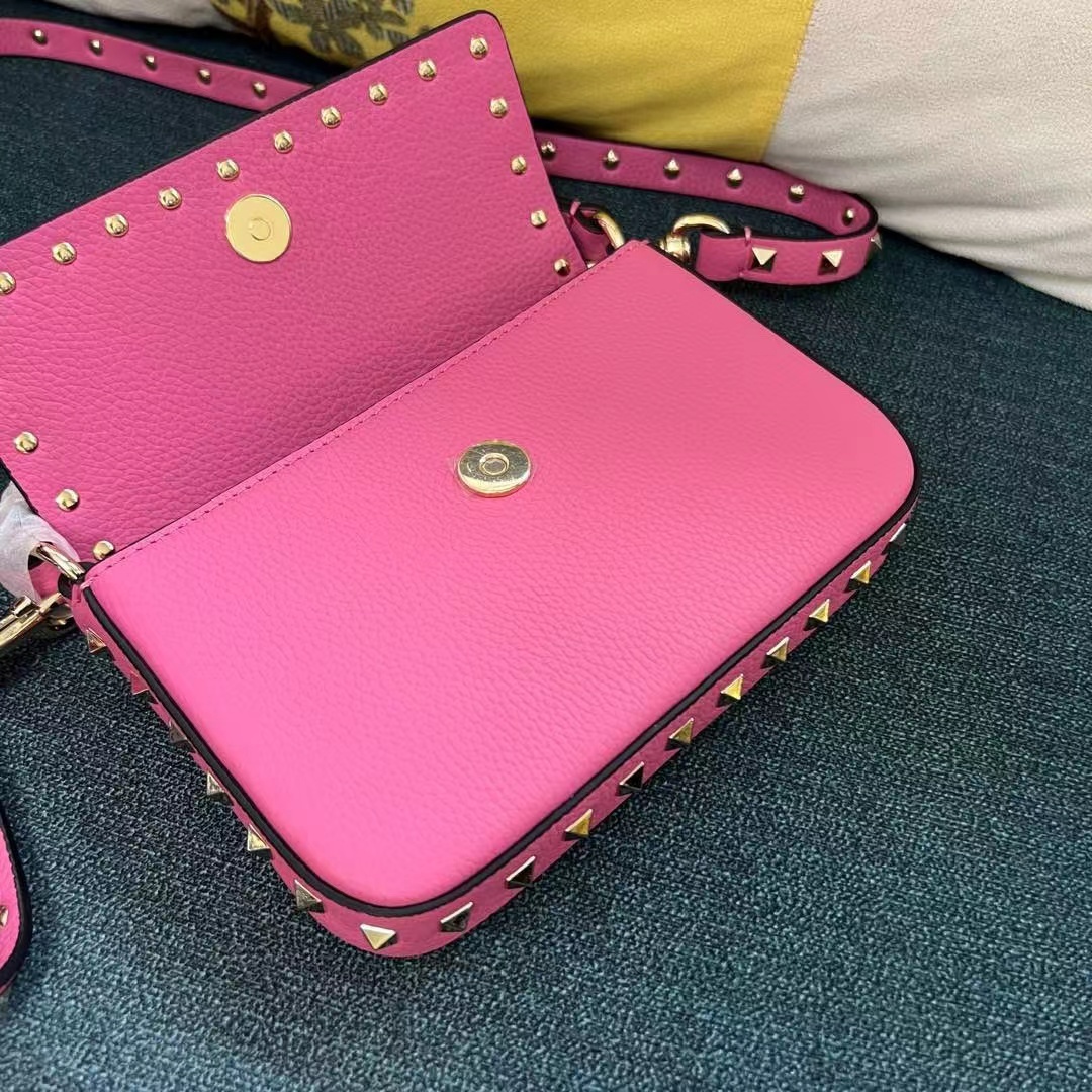 Valentino ヴァレンティノ  バッグ