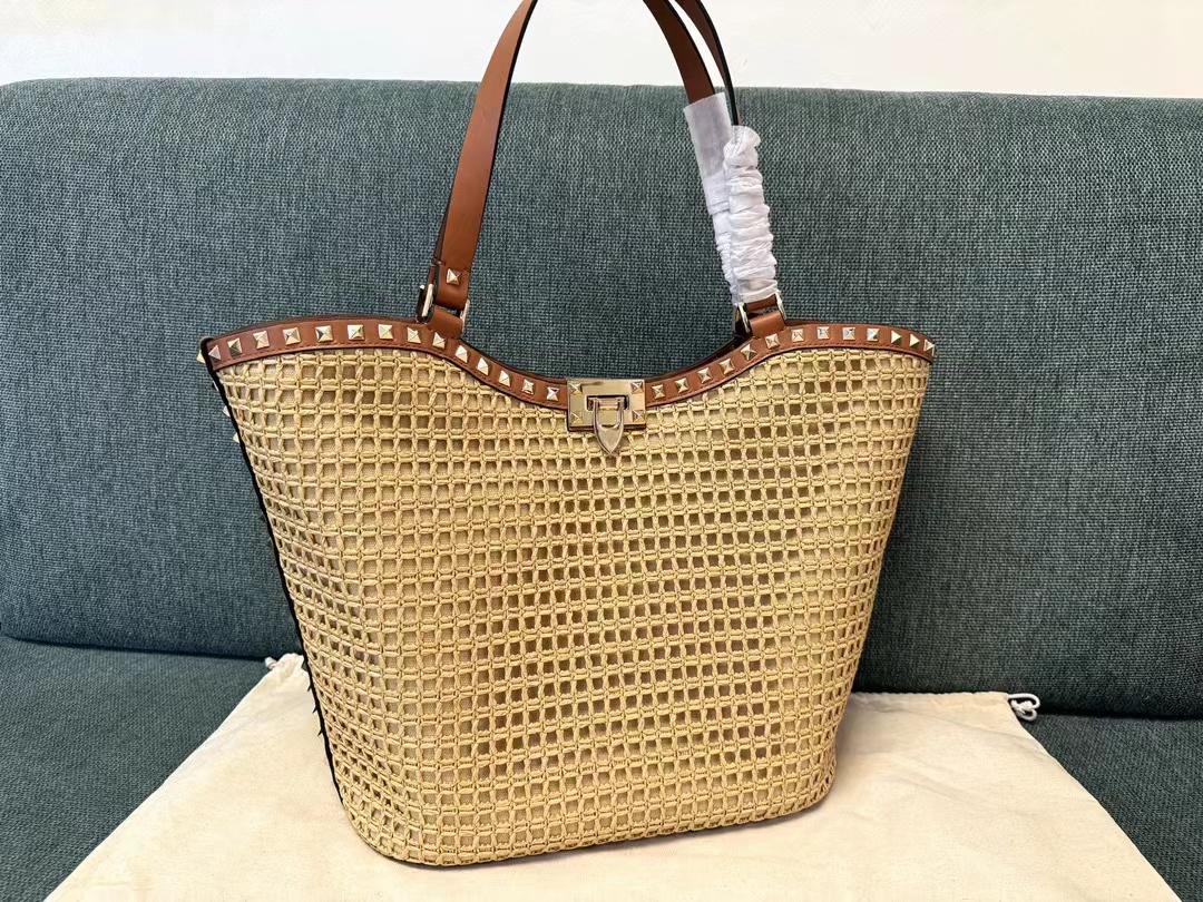 Valentino ヴァレンティノ  バッグ